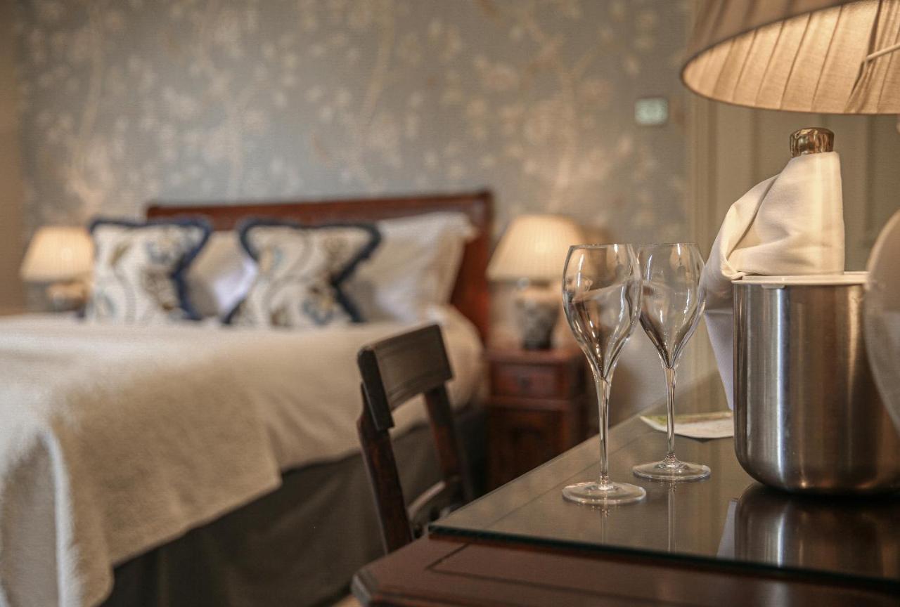 Lucknam Park Hotel Чипенхэм Экстерьер фото