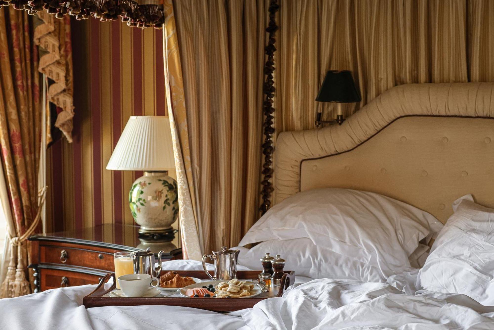 Lucknam Park Hotel Чипенхэм Экстерьер фото
