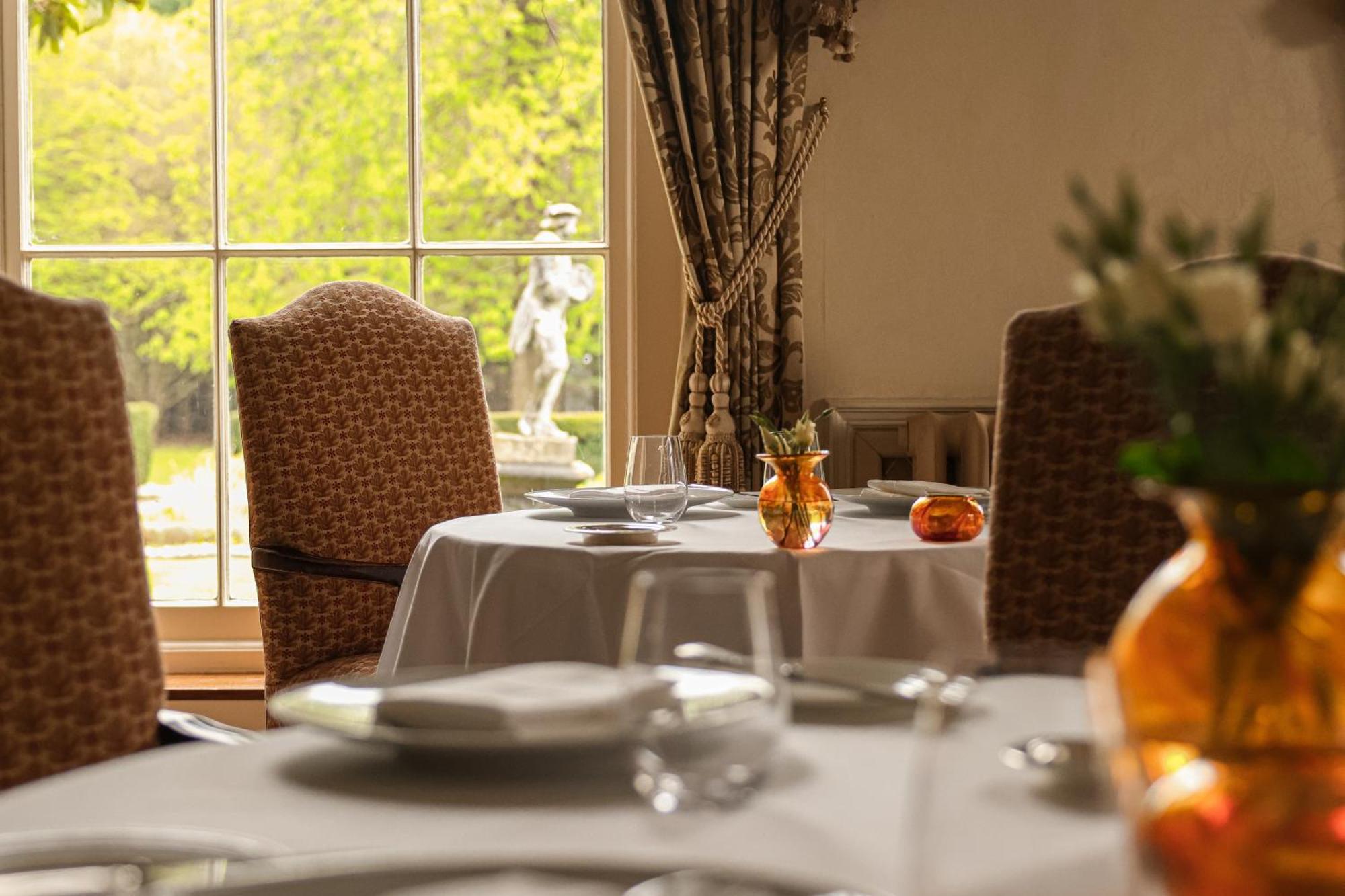 Lucknam Park Hotel Чипенхэм Экстерьер фото