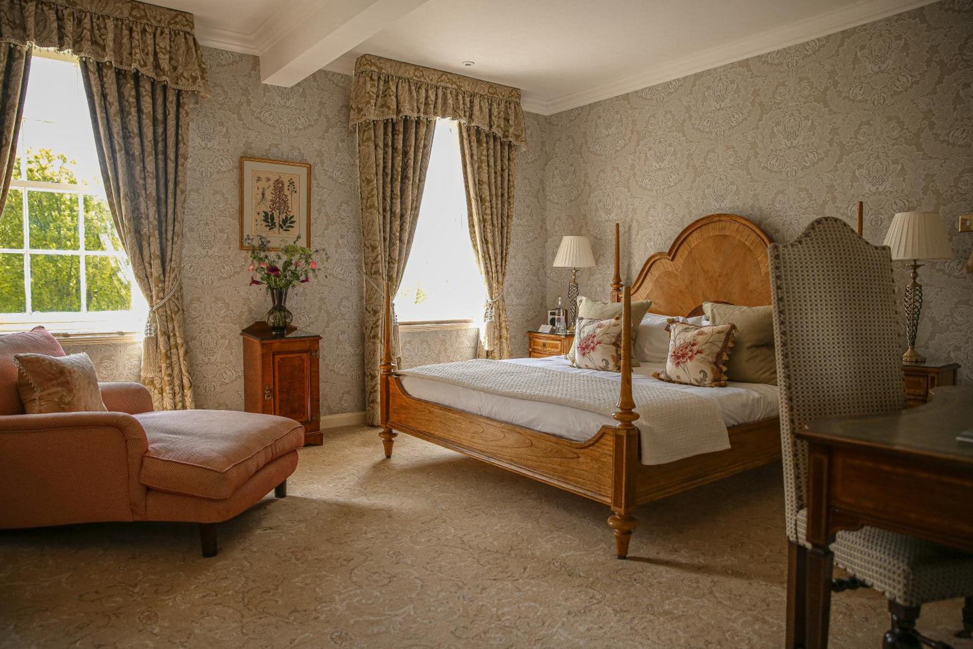 Lucknam Park Hotel Чипенхэм Экстерьер фото